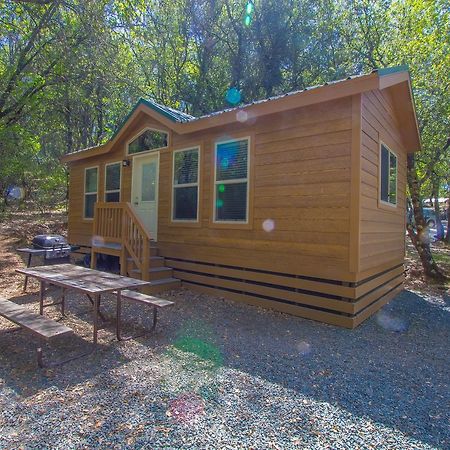 Oakzanita Springs Camping Resort Cottage 4 Descanso Eksteriør billede