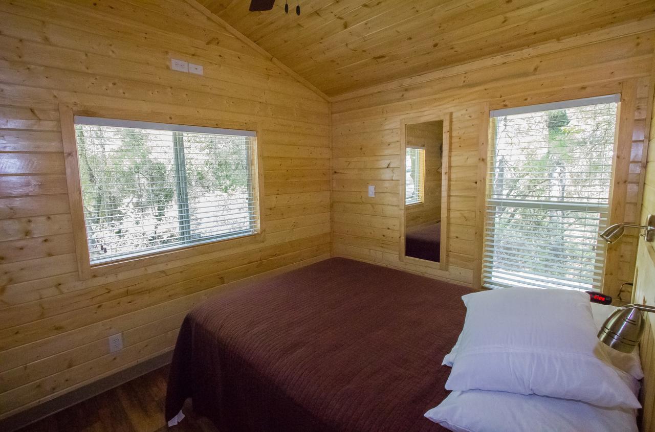 Oakzanita Springs Camping Resort Cottage 4 Descanso Eksteriør billede