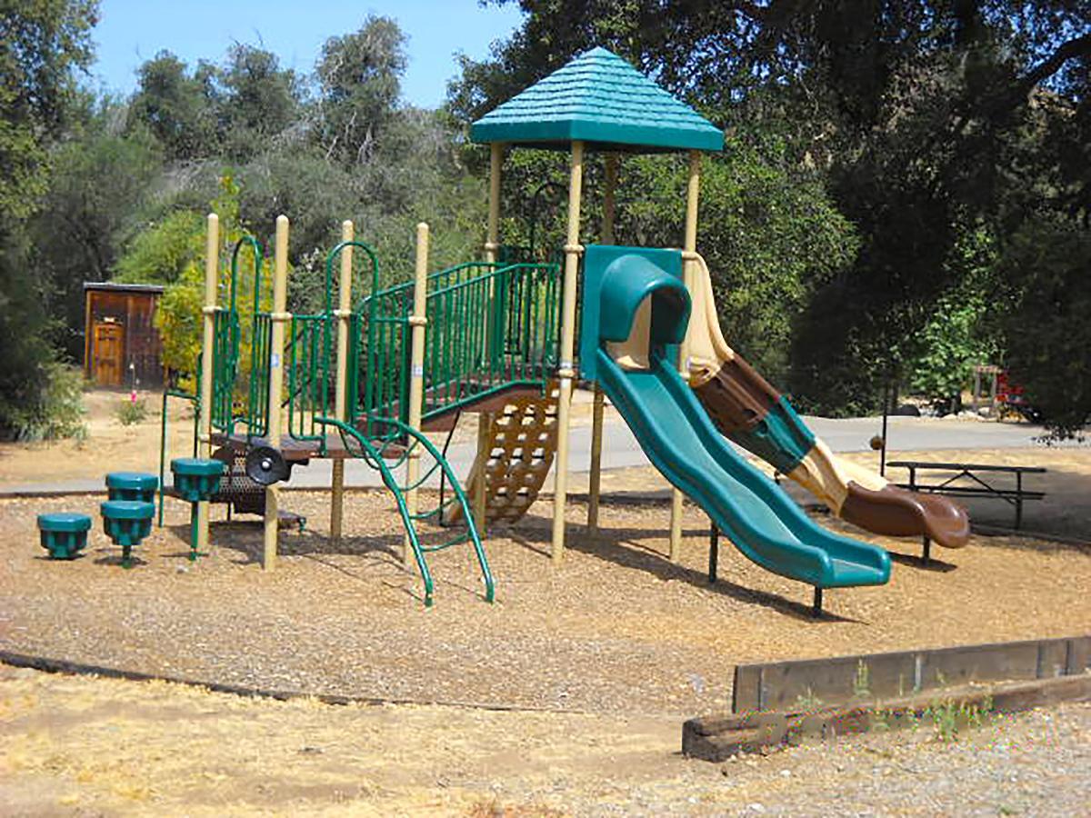 Oakzanita Springs Camping Resort Cottage 4 Descanso Eksteriør billede